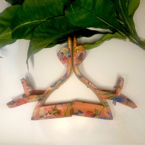 Gianni Bini Floral Block Heel Sandal - Picture 2 of 8